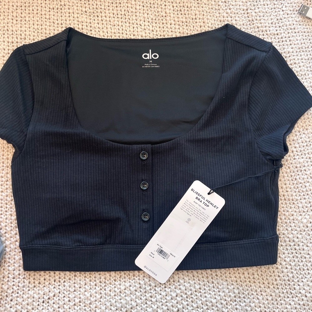 ALO YOGA Blissful Henley Bra Top